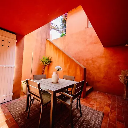 New - Casa Alba, Tropez